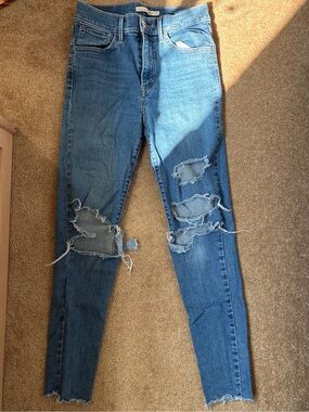 PacSun Ripped Jeans in Blue